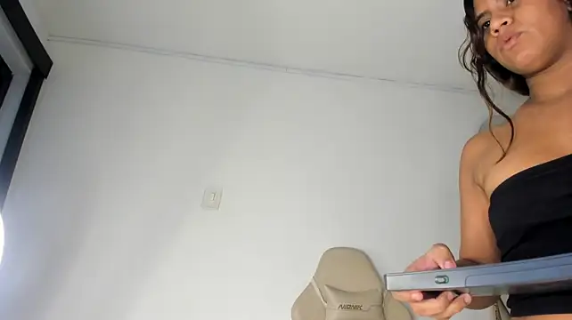 Samira_ht - SPANK MY ASS VERY HARD X10