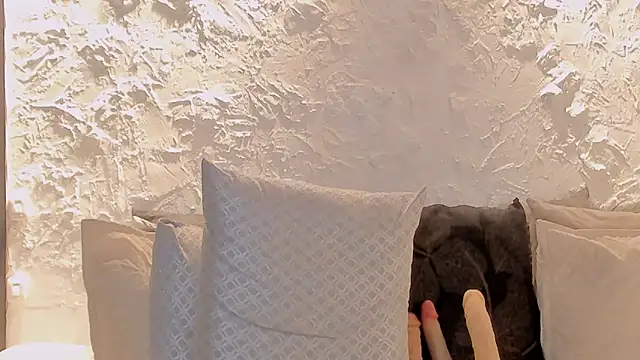 Joselin_rouse - Pleasure with Domi in my tight pussy🔥🥵