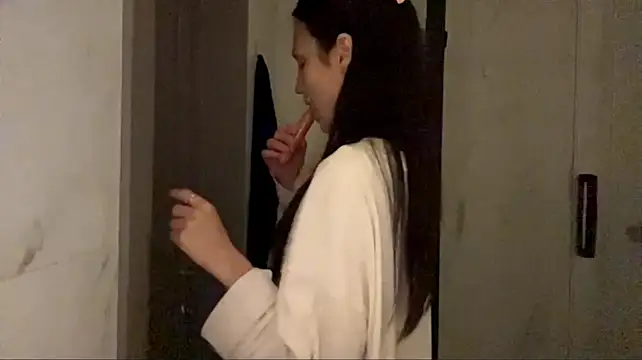 MarinaTuray - FLASH MY HARD NIPPLE