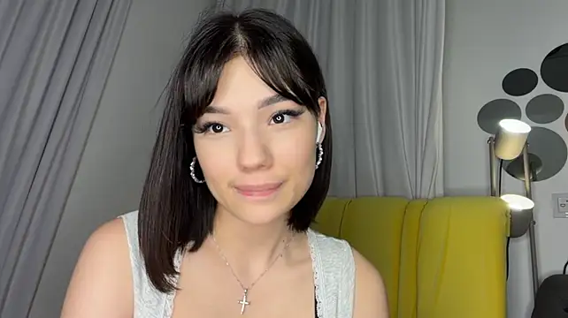 Barbie_Aria - Suck and lick my nipples