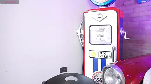 Miss__allison - fist in my asshole + ATM