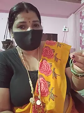 Tamil_lathikaaa - Nude show on dress