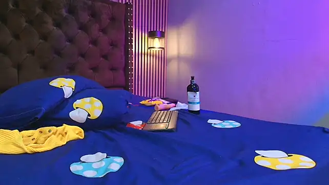 Kimmie_star - My show Squirt