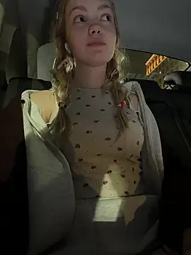 Elsawhere - keep boobs in bra OUT for 20 sec 🤯🍒