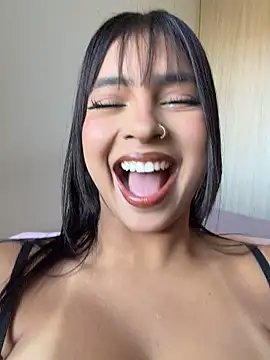 Chel__ - CLOSE BOOBS + SPITT💦