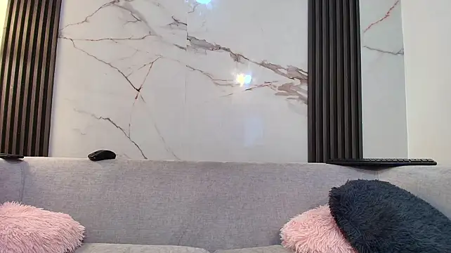 CristalRosse1 - 🌸RUB MY ASSHOLE🌸