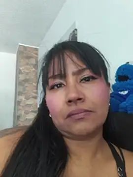 Ari_samper - Oil un my body nacked+5min control pussy
