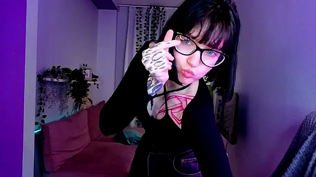 HazelTompson - PUT FINGER INSIDE TIGHT PUSSY