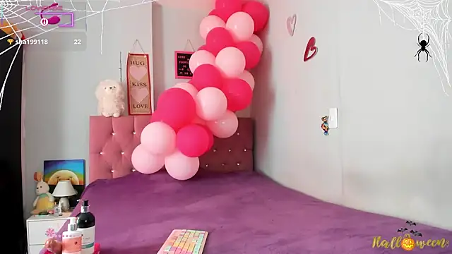 Sharonbarn - inflate and bounce on an R18 balloon