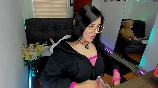 Luxxur69 - double penetration with squirt:devil: