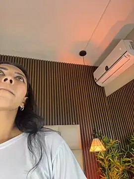 Nathali-jones - Ride big dildo+cum