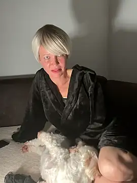 Blueskynicci666 - ride Dildo
