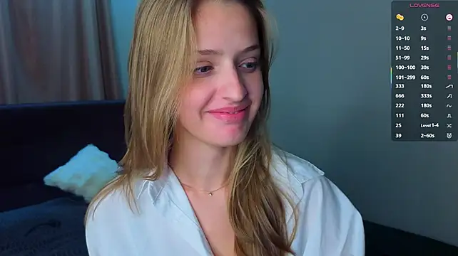 FayeLivingston - remove 1 button for every 100 tokens