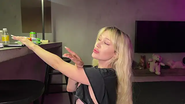 Golden_Aline - fuck my pussy with dildo