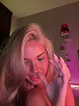Olivializ - Last tipper wins 4 boy/girl sex videos