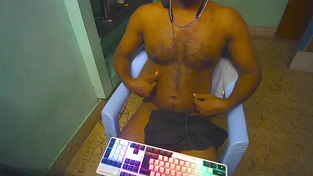 Tamil_KDD's Live XXX Chat