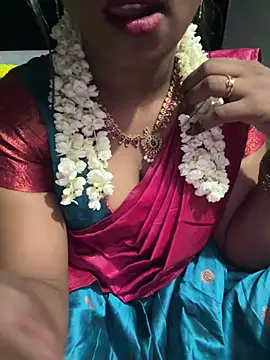 Dhiyapink - nude show