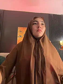 Malika_Noor - Ass oil massage