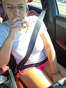 LadyB07 - Cum hard with dildo