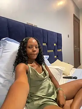 Sis27 - Squirts on it 💦💦💦