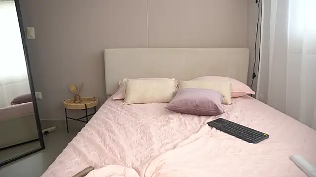 Veronique_ - Flash pussy