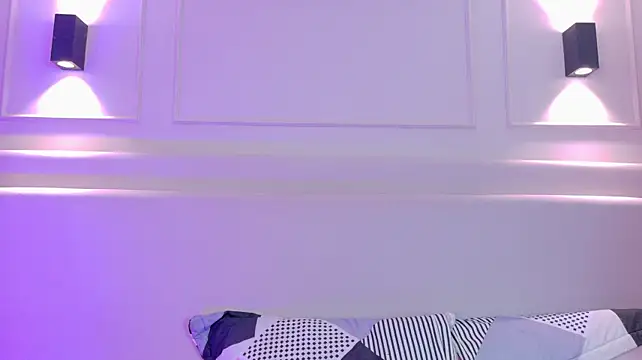 NaomiKlarc - Fuck me Doggystyle