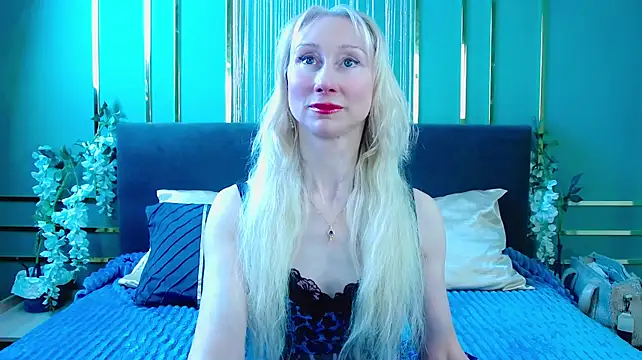 KissDreamm - touching pussy through panties