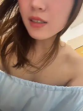 Dian-Sex - 🙌🏻双手举起，露🐻抖动+内裤塞嘴