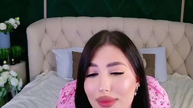 EmmaLawrens - very deep throat 23cm