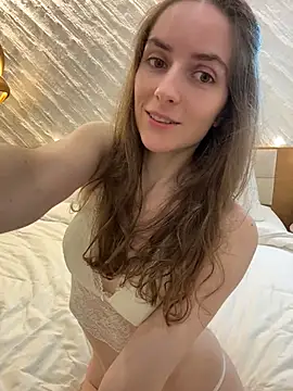 EmilyLinden - Panties OFF