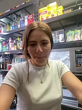 Andrea_19blonde