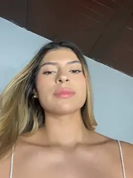 Alessandrabloom_ - Flash tits