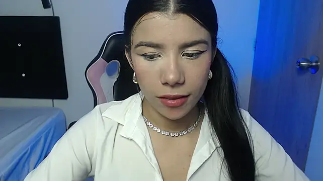 AlejandraScott - undress me + ride a dildo