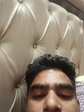 SeemlyPose - 250