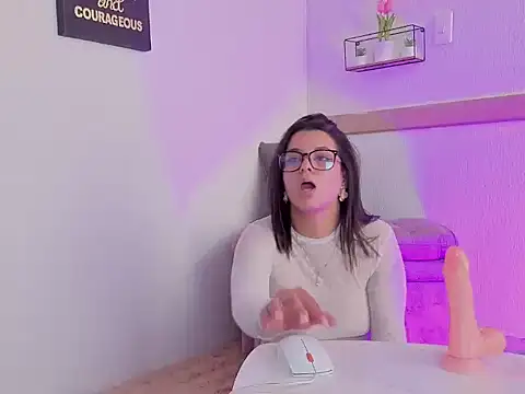 Mia_lemarc