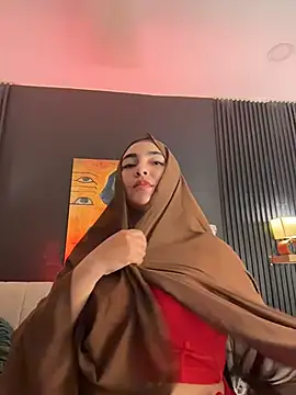 Malika_Noor - Ass oil massage