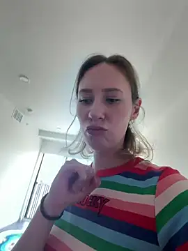 M1ssyk1ssy - Make me do naughty things, spin the whee