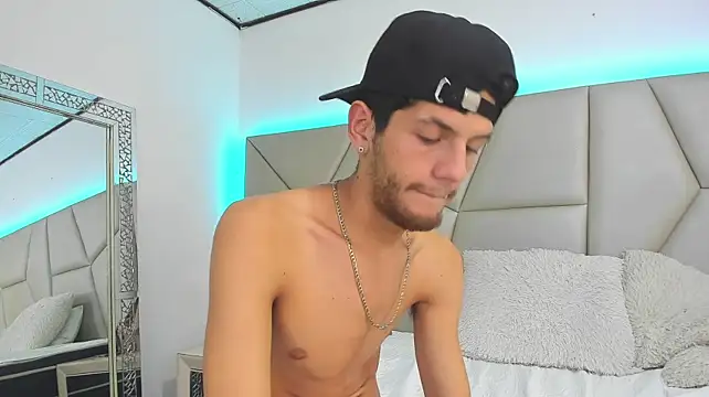 Fire_and_honey2 - oil in my body naked