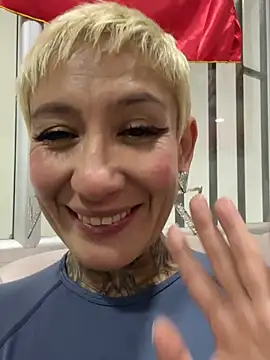 Everlyn_Sex - Fuck me in the bathroom 😏