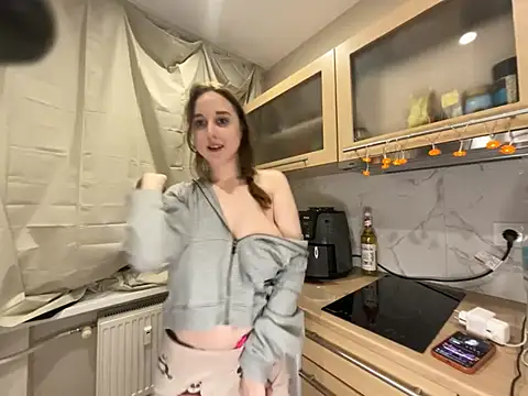 Bimboiiii - Naked dance