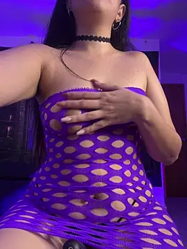 Cris_bdsm1 - show my small tits