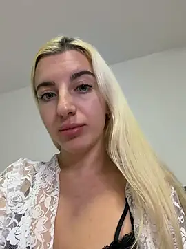 SweetMiiia - show my ass and Slap it 💋