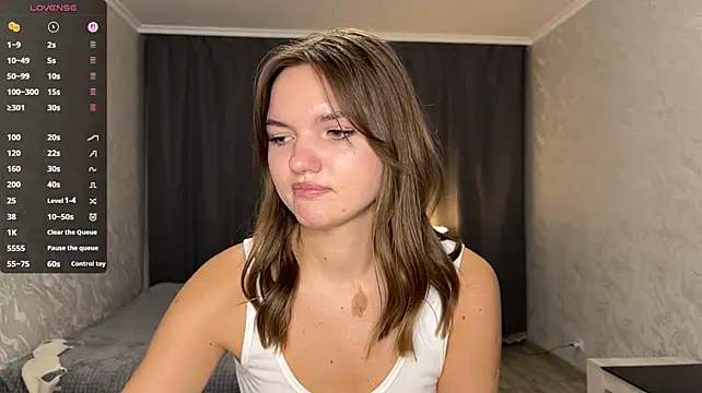 TeneshaSelden - Lower my panties