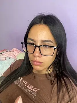 Marianahb-e - Finger in pussy