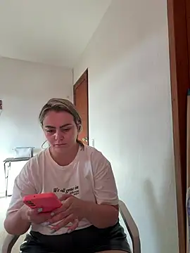Im_Amelia - make my tits hard