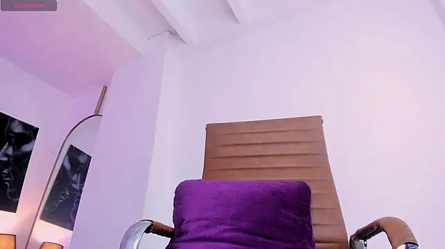 Kiaraa_lux - spanks my ass x10
