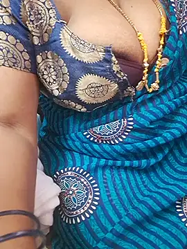 Tamil_Ammani - Boobs show😜😜😝🥰🔥🔥🔥