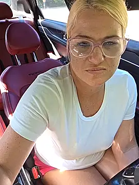 LadyB07 - Oil tits and tease nipples