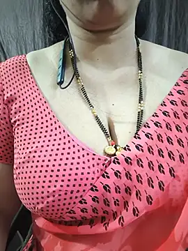 Bhuvana_555 - Boobs on honey