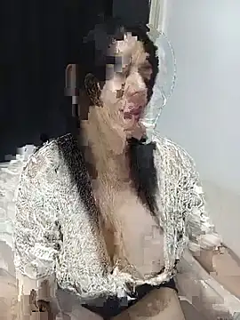 Andrea_Joy69 - 🐱 Brief flash pussy (no spread)esk